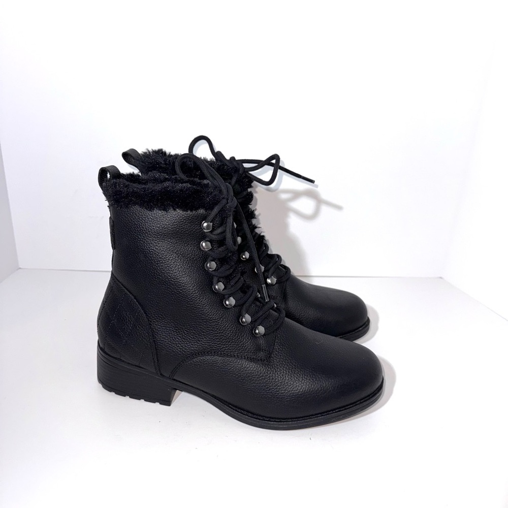Barbour Meadow Faux Fur Lined Boots